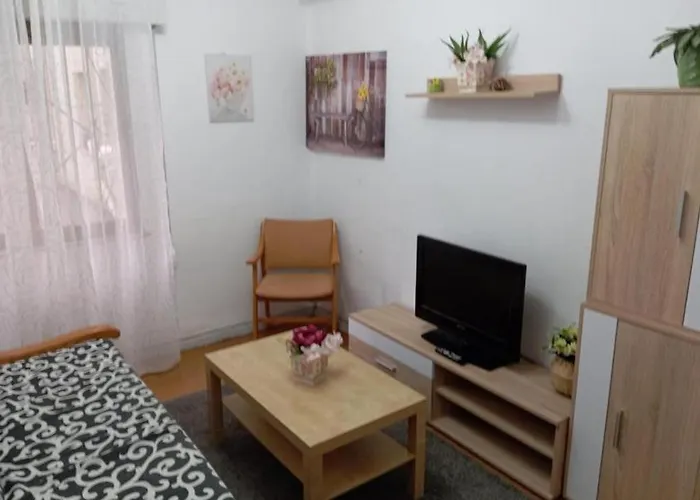 Casa Ana En Astillero * 엘 아스티예로